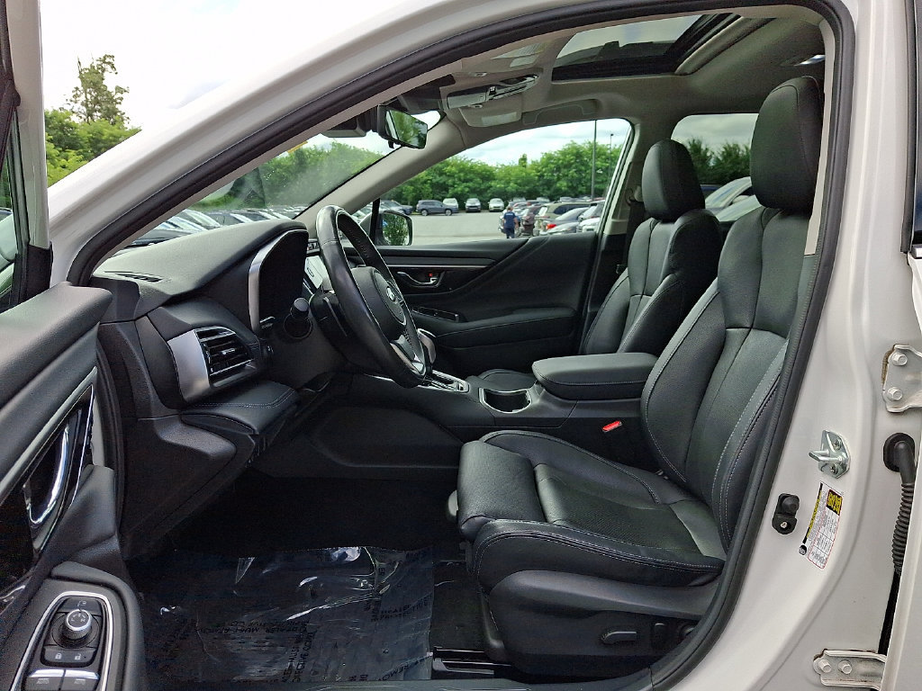 Certified 2023 Subaru Outback Touring AWD/4WD image 14