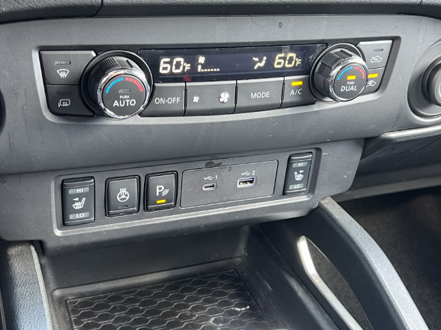 Used 2023 Nissan Frontier SV w/ SV Convenience Package AWD/4WD image 27