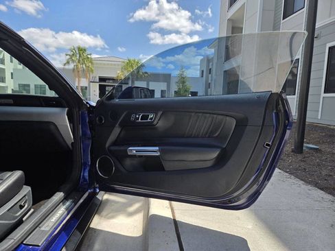 Used 2015 Ford Mustang Premium RWD image 34