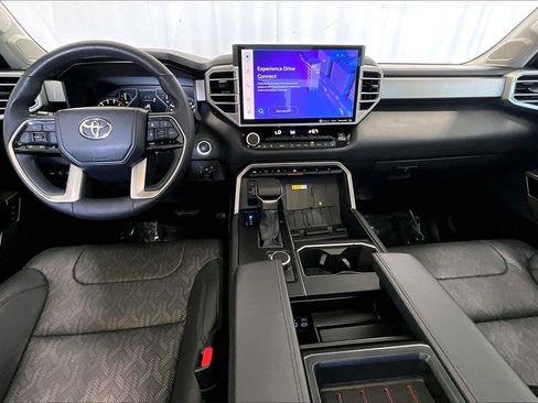 Used 2023 Toyota Tundra Limited image 15