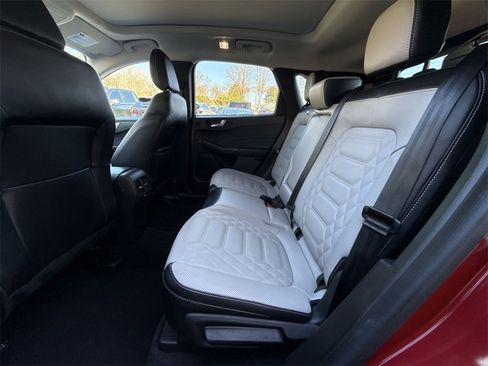 Used 2023 Ford Escape Platinum w/ Premium Technology Package image 25