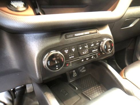 Used 2024 Ford Bronco Sport Badlands w/ Premium Package AWD/4WD image 17