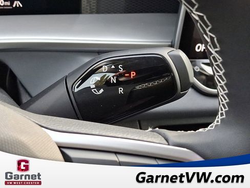 New 2026 Volkswagen Tiguan SE image 7