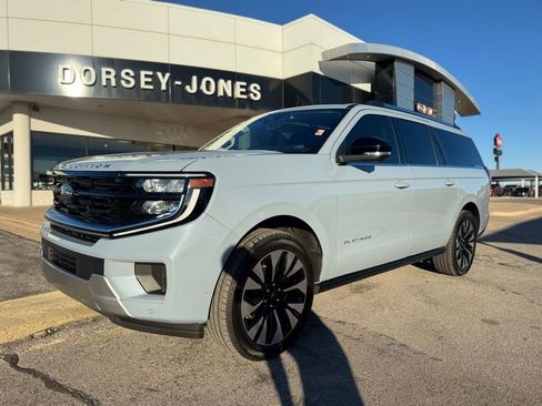 Used 2025 Ford Expedition Max Platinum w/ Driver's Package image 1