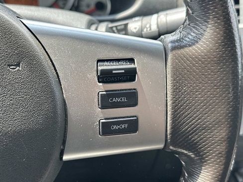 Used 2017 Nissan Frontier PRO-4X AWD/4WD image 23
