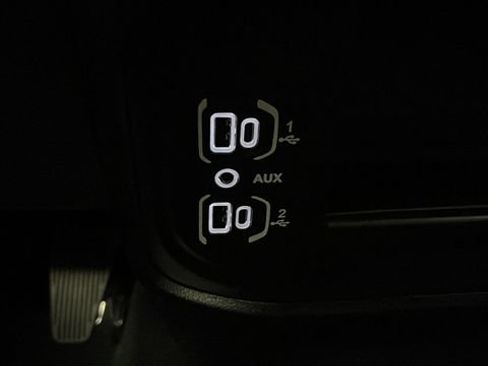 Used 2024 RAM 2500 Laramie w/ Night Edition AWD/4WD image 47