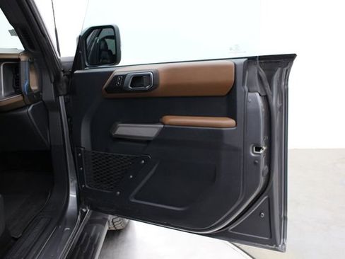 Used 2023 Ford Bronco Outer Banks AWD/4WD image 58