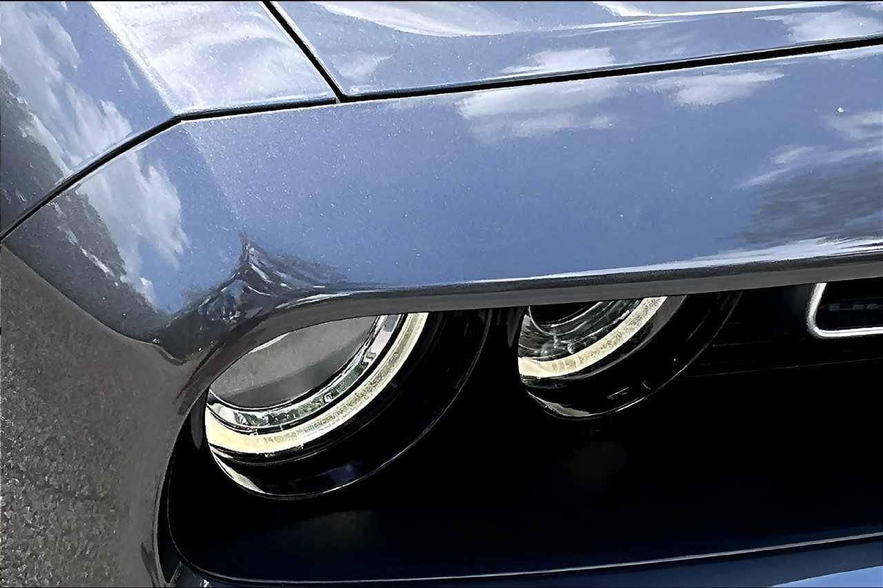 Used 2023 Dodge Challenger SXT RWD image 29