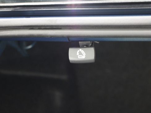 Used 2025 Chevrolet Malibu LS image 24