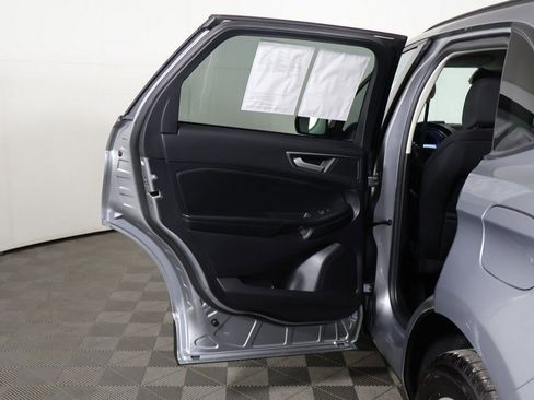 Used 2022 Ford Edge SE AWD/4WD image 18