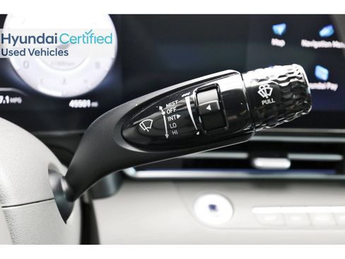 Certified 2024 Hyundai Elantra SEL FWD image 21