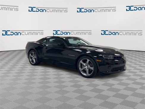 Used 2014 Chevrolet Camaro LT w/ RS Package image 2