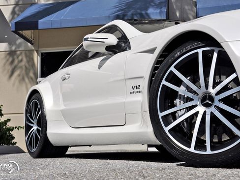 Used 2009 Mercedes-Benz SL 65 AMG image 11