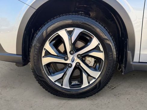 Used 2022 Subaru Outback Limited w/ Popular Package #2 AWD/4WD image 14