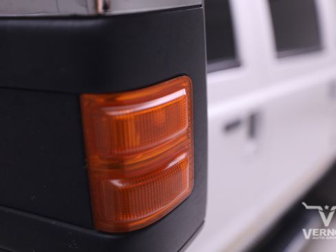 Used 2014 Ford F250 Platinum w/ FX4 Off-Road Package image 40