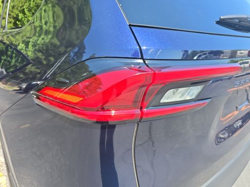 Used 2024 Toyota Grand Highlander FWD image 32