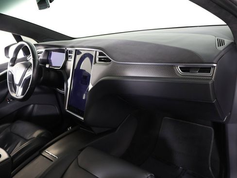 Used 2017 Tesla Model X 75D image 26