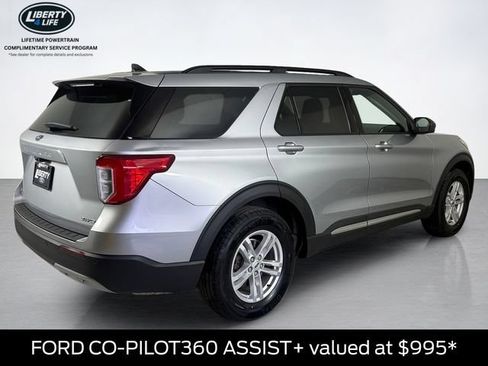 Certified 2023 Ford Explorer XLT w/ Equipment Group 202A AWD/4WD image 4