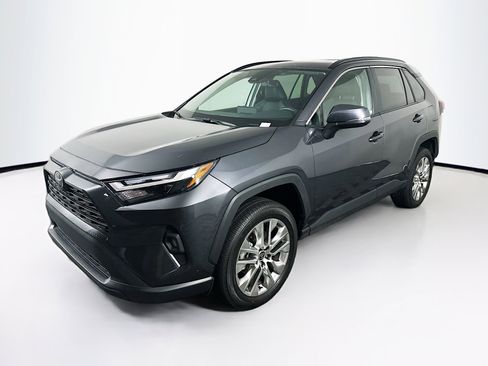 Used 2025 Toyota RAV4 XLE Premium image 3