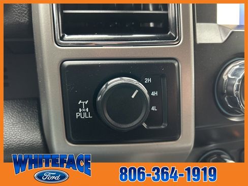 Used 2020 Ford F250 Lariat w/ Lariat Value Package image 27