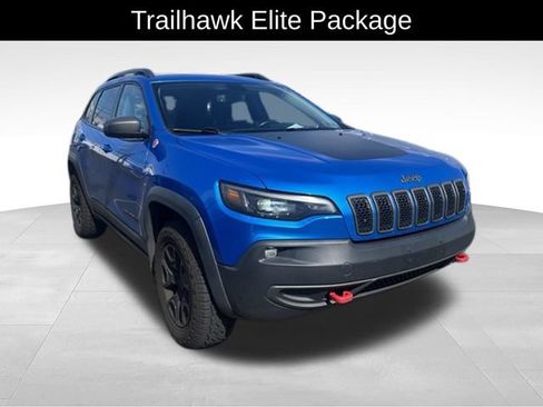 Used 2020 Jeep Cherokee Trailhawk AWD/4WD image 1
