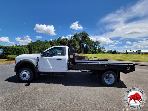 New 2025 Ford F450 XL w/ XL Chrome Package AWD/4WD image 3