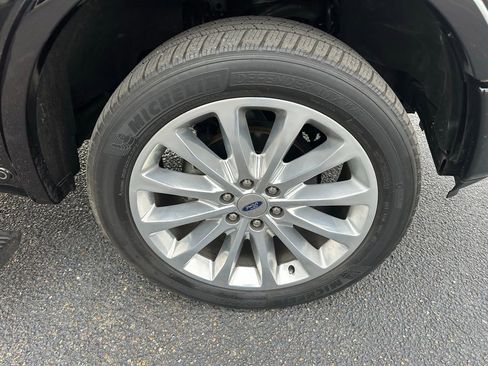 Certified 2019 Ford F150 Limited w/ Trailer Tow Package AWD/4WD image 27