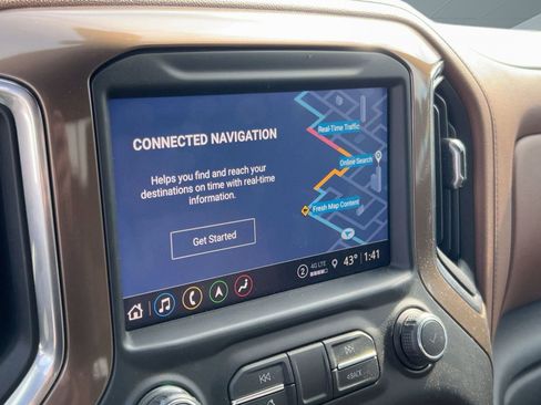 Used 2021 Chevrolet Silverado 2500 High Country w/ Z71 Off-Road Package image 25