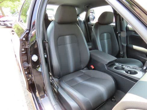 Used 2025 Honda Civic Sport image 16