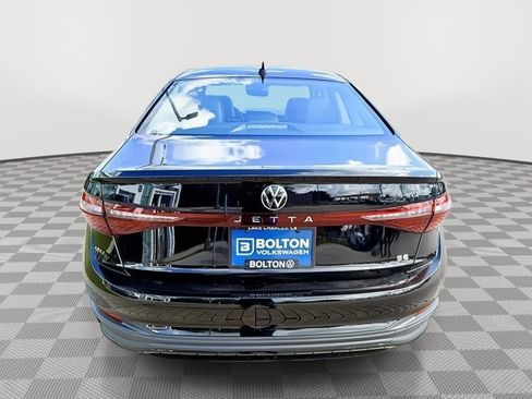 New 2025 Volkswagen Jetta SE image 8