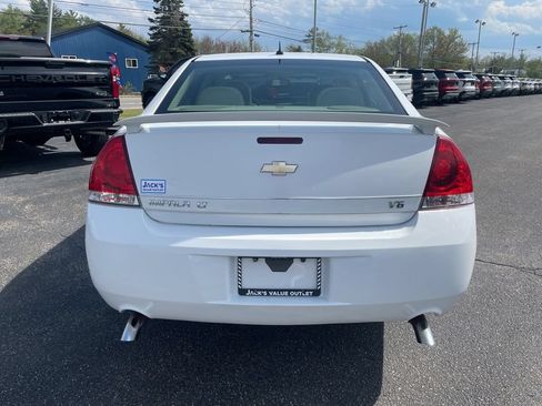 Used 2012 Chevrolet Impala LT w/ LT Sunroof Package FWD image 5