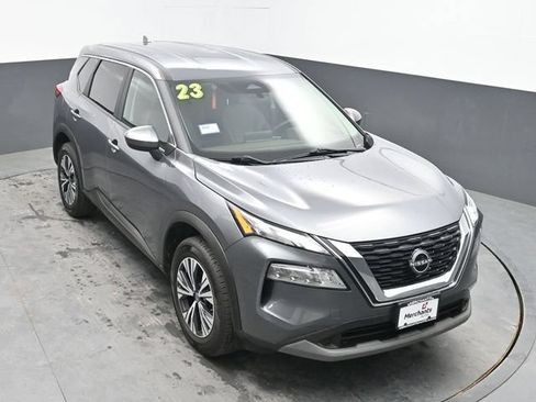 Used 2023 Nissan Rogue SV AWD/4WD image 19