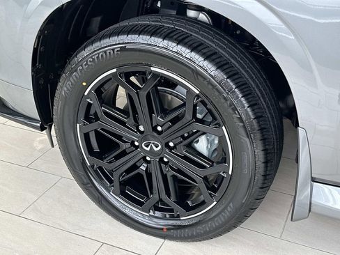 New 2026 INFINITI QX80 4WD w/ Sport Exterior Package image 24