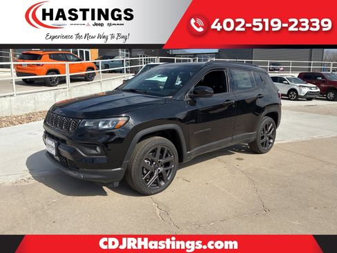 New 2026 Jeep Compass Latitude w/ Sun and Sound Group AWD/4WD image 1