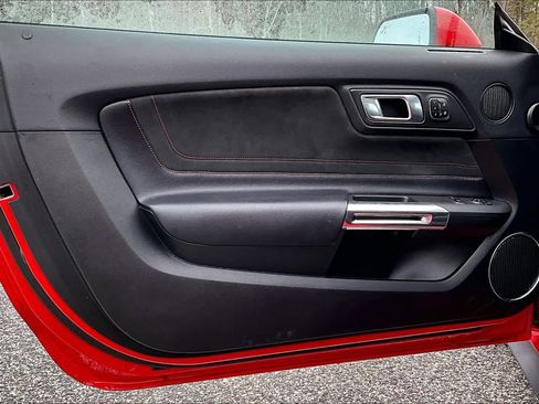 Used 2020 Ford Mustang GT Premium w/ Equipment Group 401A image 21