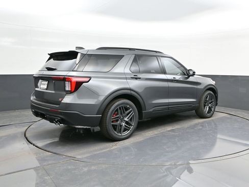 New 2026 Ford Explorer ST w/ Sun And Sound Package image 11