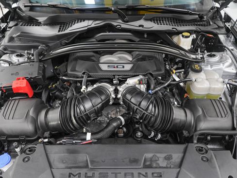 Used 2024 Ford Mustang GT Premium w/ GT Performance Package RWD image 29
