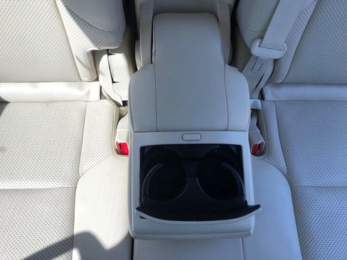 Used 2016 Lexus GX 460 Luxury w/ Preferred Accessory Package image 39