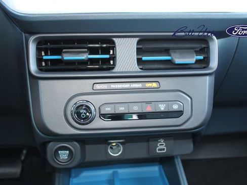 New 2025 Ford Maverick XLT w/ XLT Luxury Package image 14