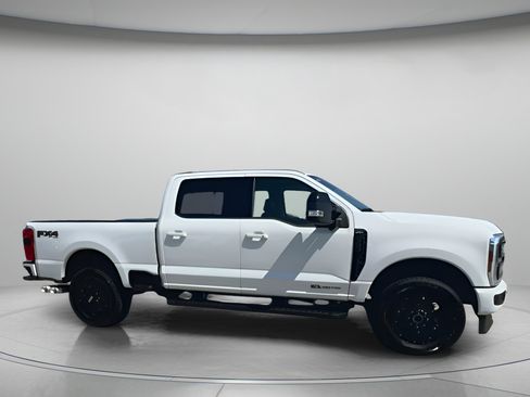 New 2025 Ford F250 Lariat w/ Lariat Ultimate Package image 37