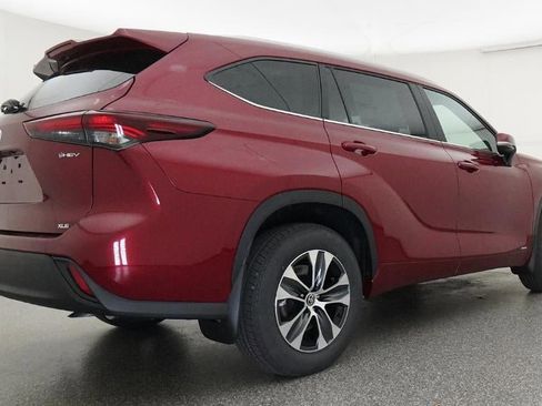 New 2026 Toyota Highlander XLE AWD/4WD image 25