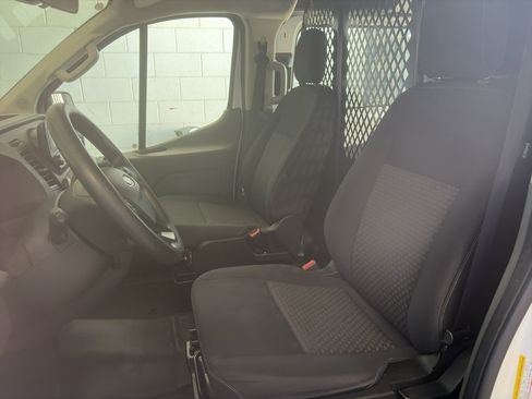 Used 2024 Ford Transit 250 Low Roof w/ Exterior Upgrade Package RWD image 18