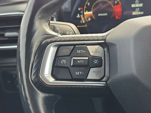 Used 2024 Ford Mustang Premium image 18