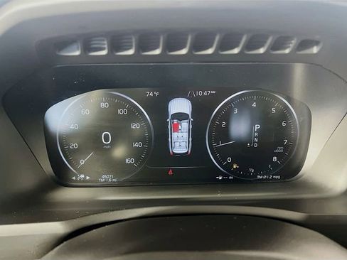 Used 2022 Volvo XC90 T6 Momentum w/ Advanced Package image 14