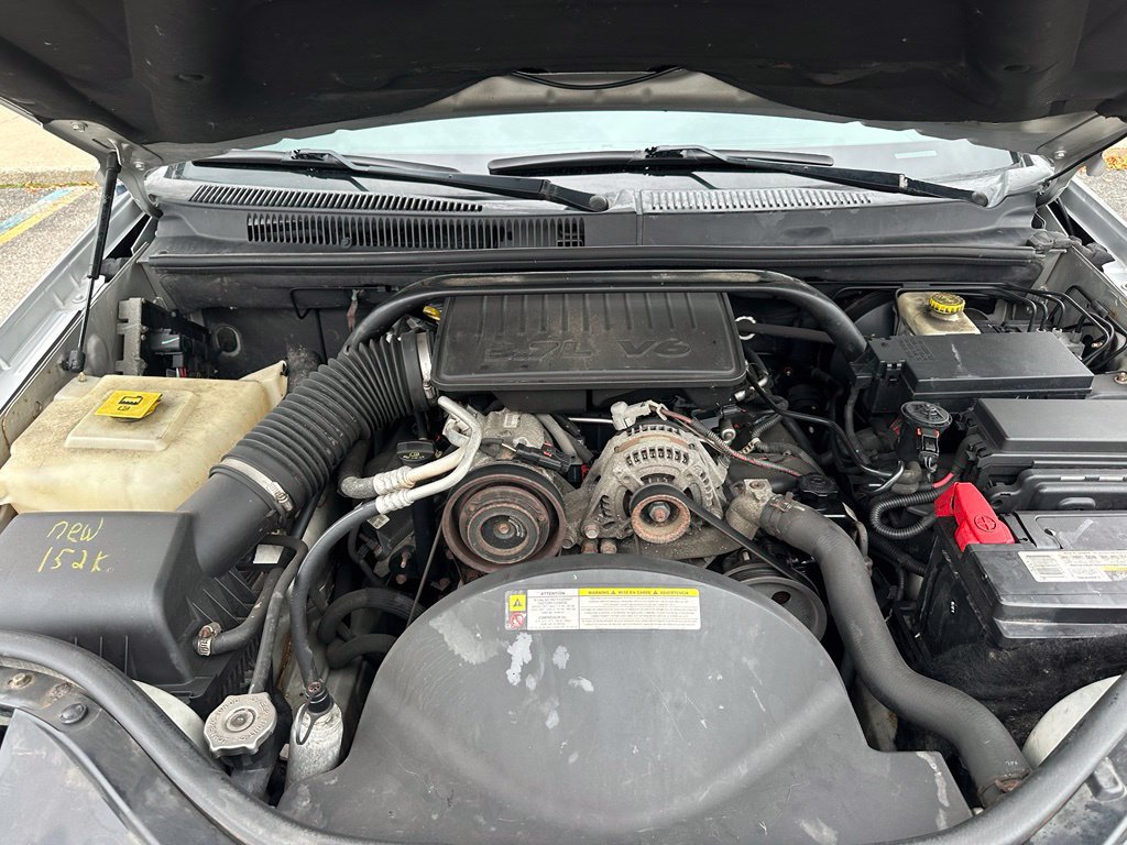 Used 2008 Jeep Grand Cherokee Laredo AWD/4WD image 32