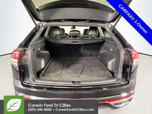 Used 2021 Volkswagen Atlas Cross Sport SEL Premium R-Line AWD/4WD image 15