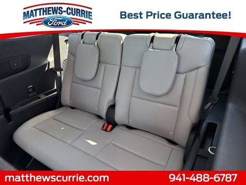 New 2026 Ford Explorer Active w/ Active Comfort Package image 13