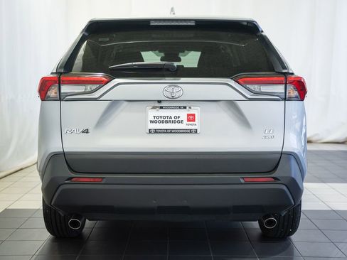 Used 2025 Toyota RAV4 LE image 5
