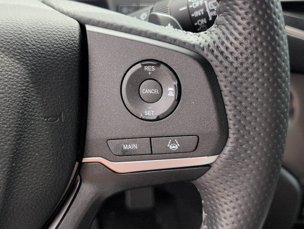 Used 2025 Honda Passport EX-L image 28