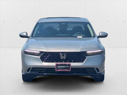 New 2025 Honda Accord EX-L image 6
